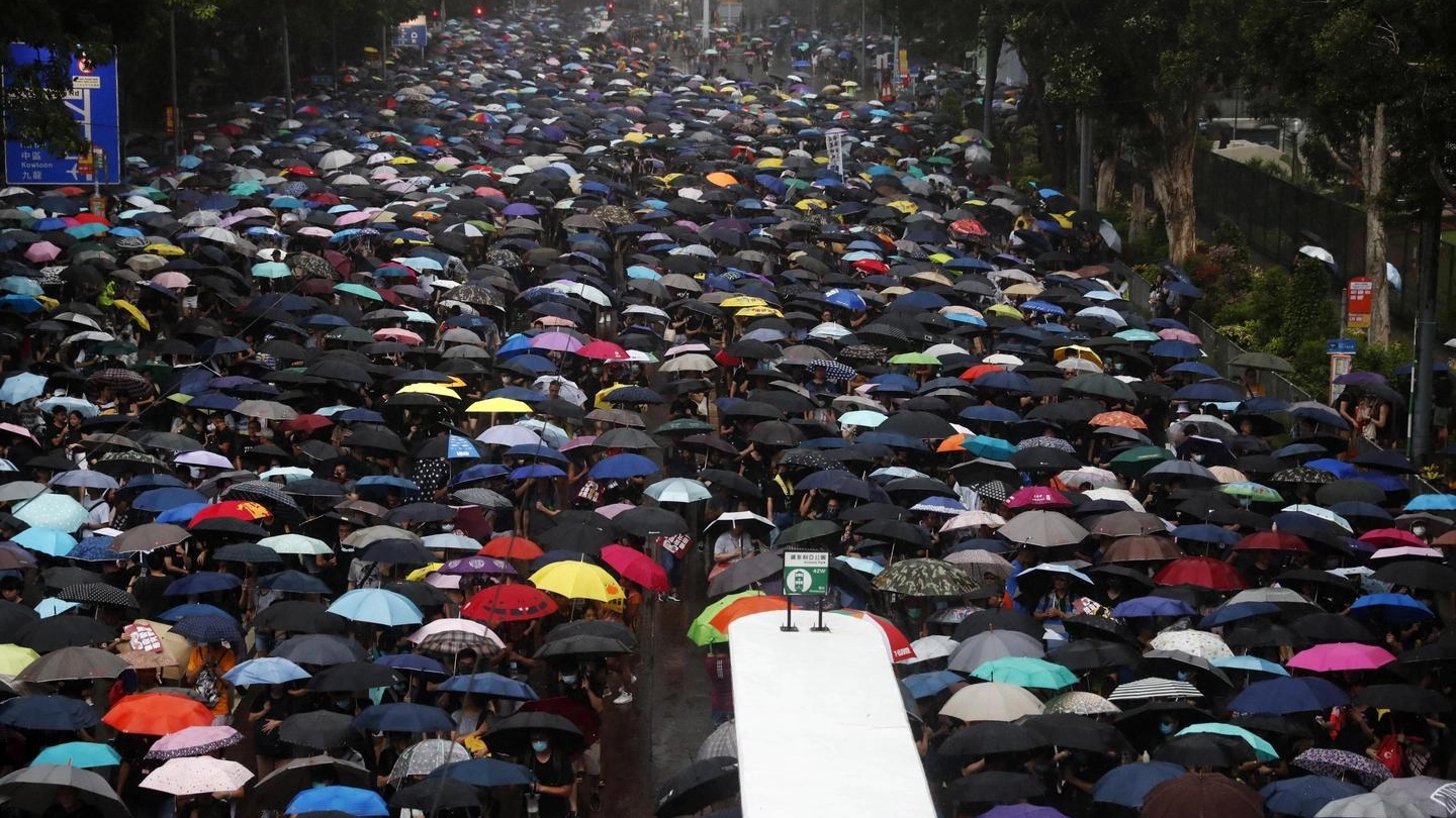 Nuova protesta anti-governativa a Hong Kong (Ansa)