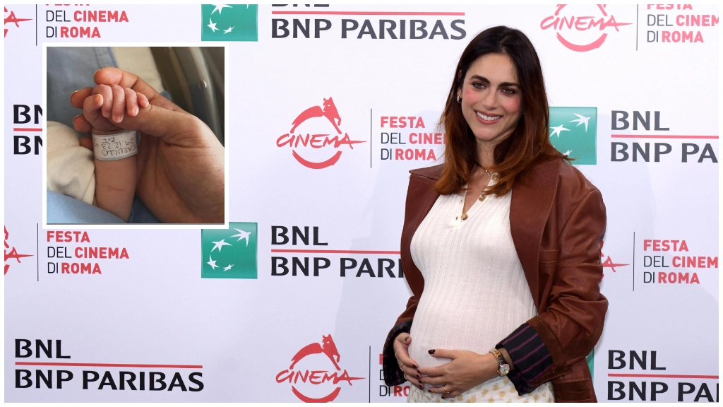 Miriam Leone incinta e, nel riquadro, la foto postata dall'attrice dopo il parto