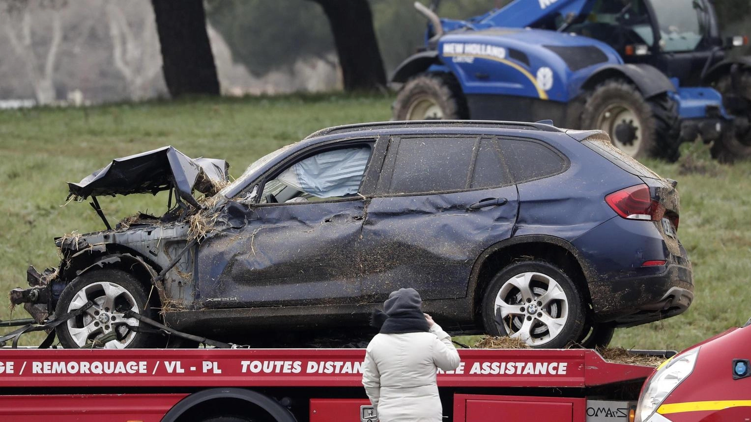 Francia: auto su posto di blocco, morta anche la ragazza