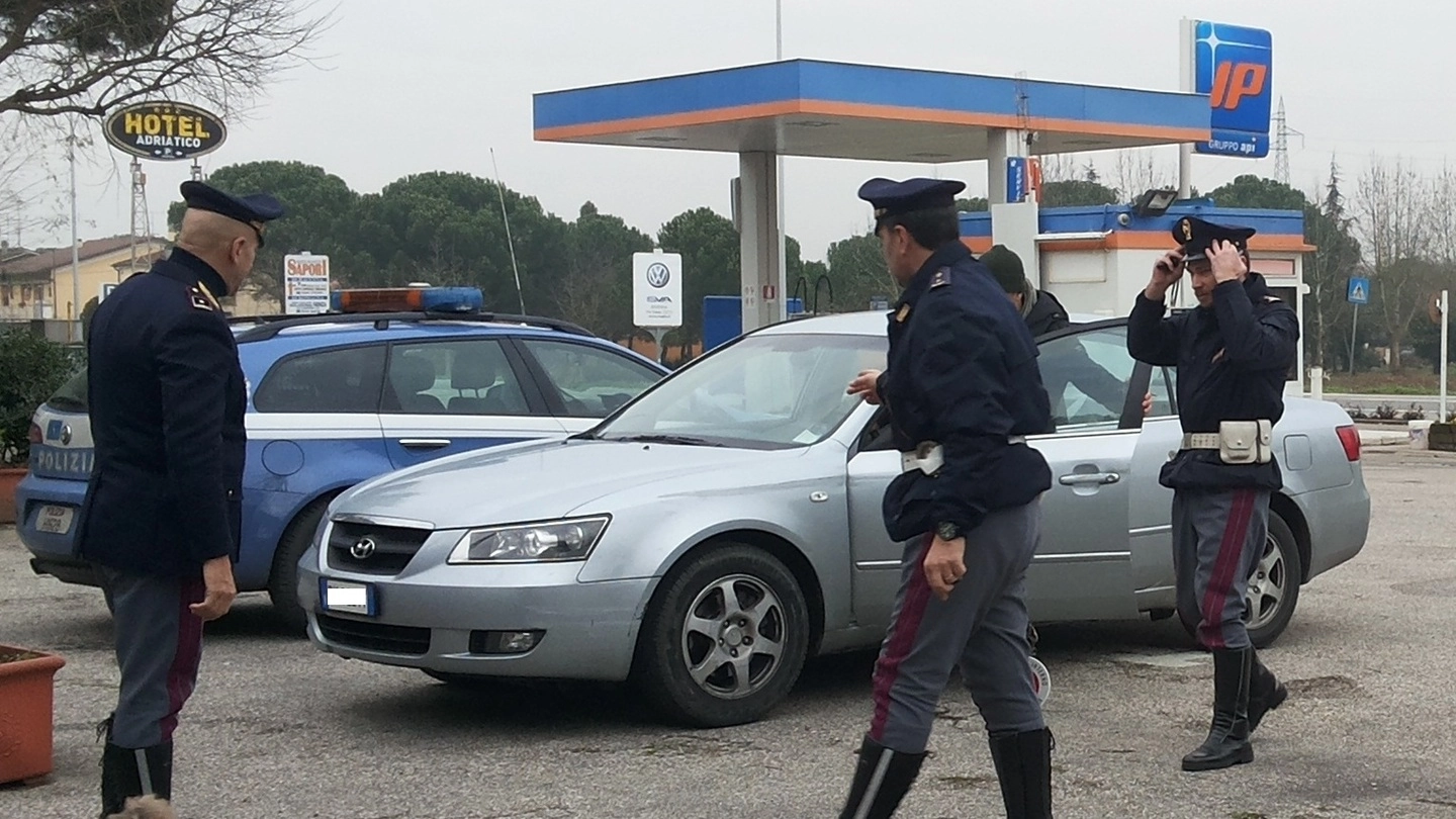 Controlli della polizia stradale di Ravenna