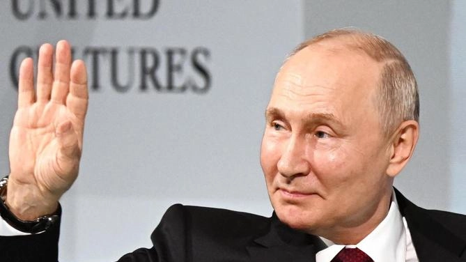 I due presidenti. Putin passa all’incasso: a marzo si ricandida. Zelensky in difficoltà