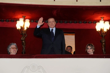 I necrologi per Berlusconi di amici e ‘avversari’. La prima moglie Carla Dall’Oglio: “Sei stato un grande uomo e padre”