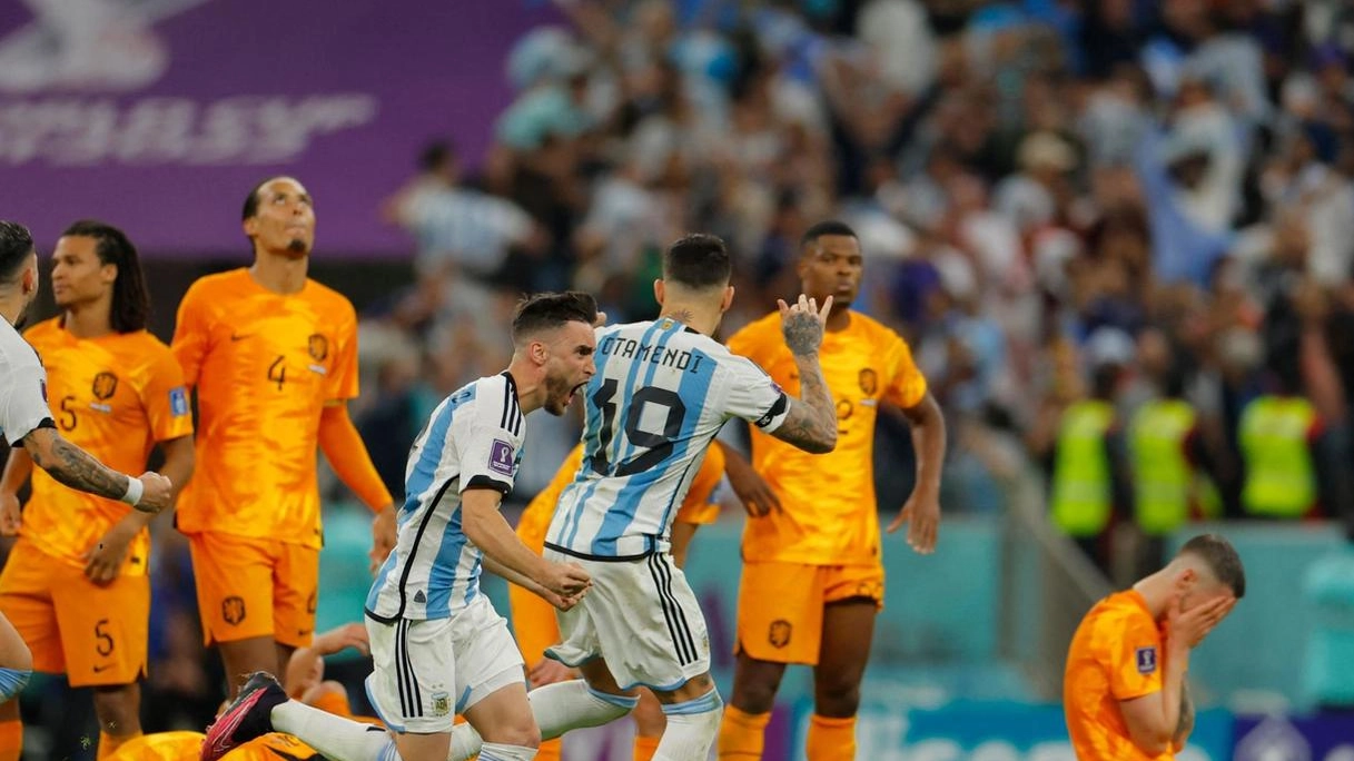 L'esultanza dei giocatori argentini per la vittoria contro l'Olanda
