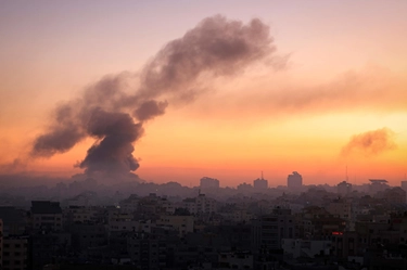 Israele: raid su vasta scala nella Striscia. Netanyahu: “Distruggeremo Hamas, questo è solo l’inizio”. Onu: subito accesso umanitario alla Striscia. Le news della guerra in diretta