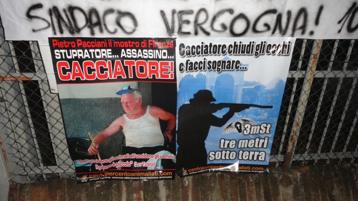 Alcuni dei manifesti affissi a Montagnana