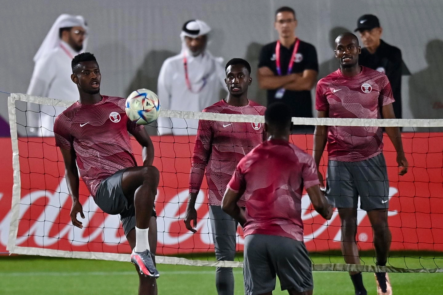 La nazionale di calcio del Qatar (Ansa)