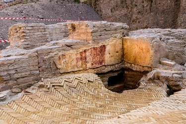 Roma, ritrovato il Teatro di Nerone: dopo 3 anni di scavi è emersa la struttura imperiale che si credeva perduta