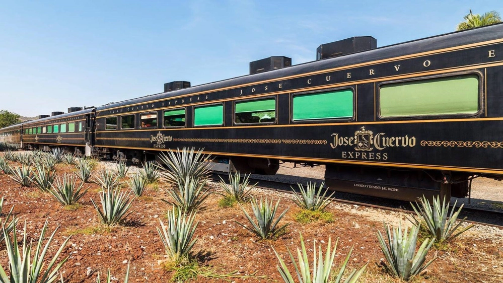 Lo Jose Cuervo Express, il treno della tequila - Foto: facebook/josecuervoexpress