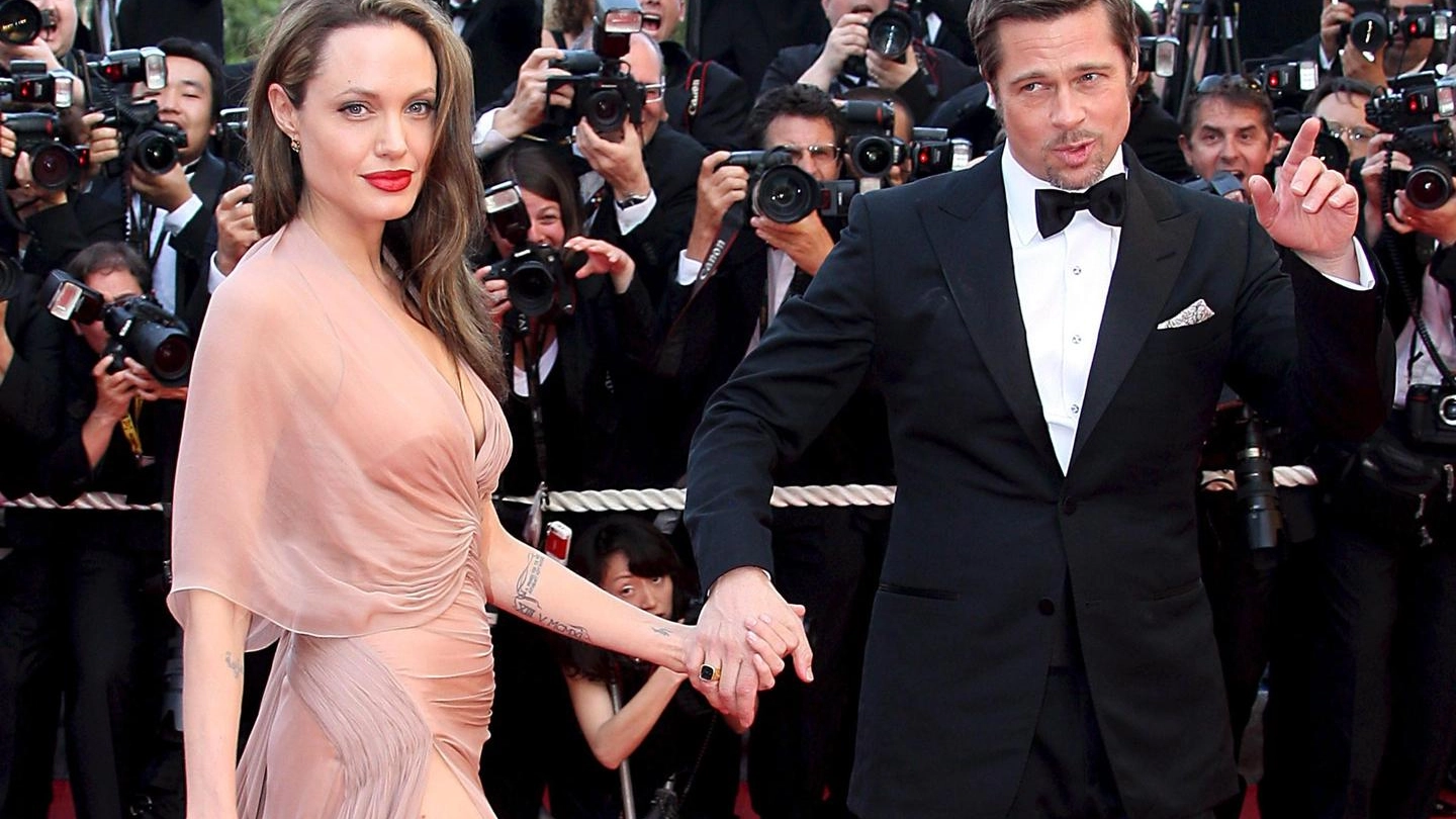 Angelina Jolie e Brad Pitt, dopo 12 anni lei chiede il divorzio (Ansa)