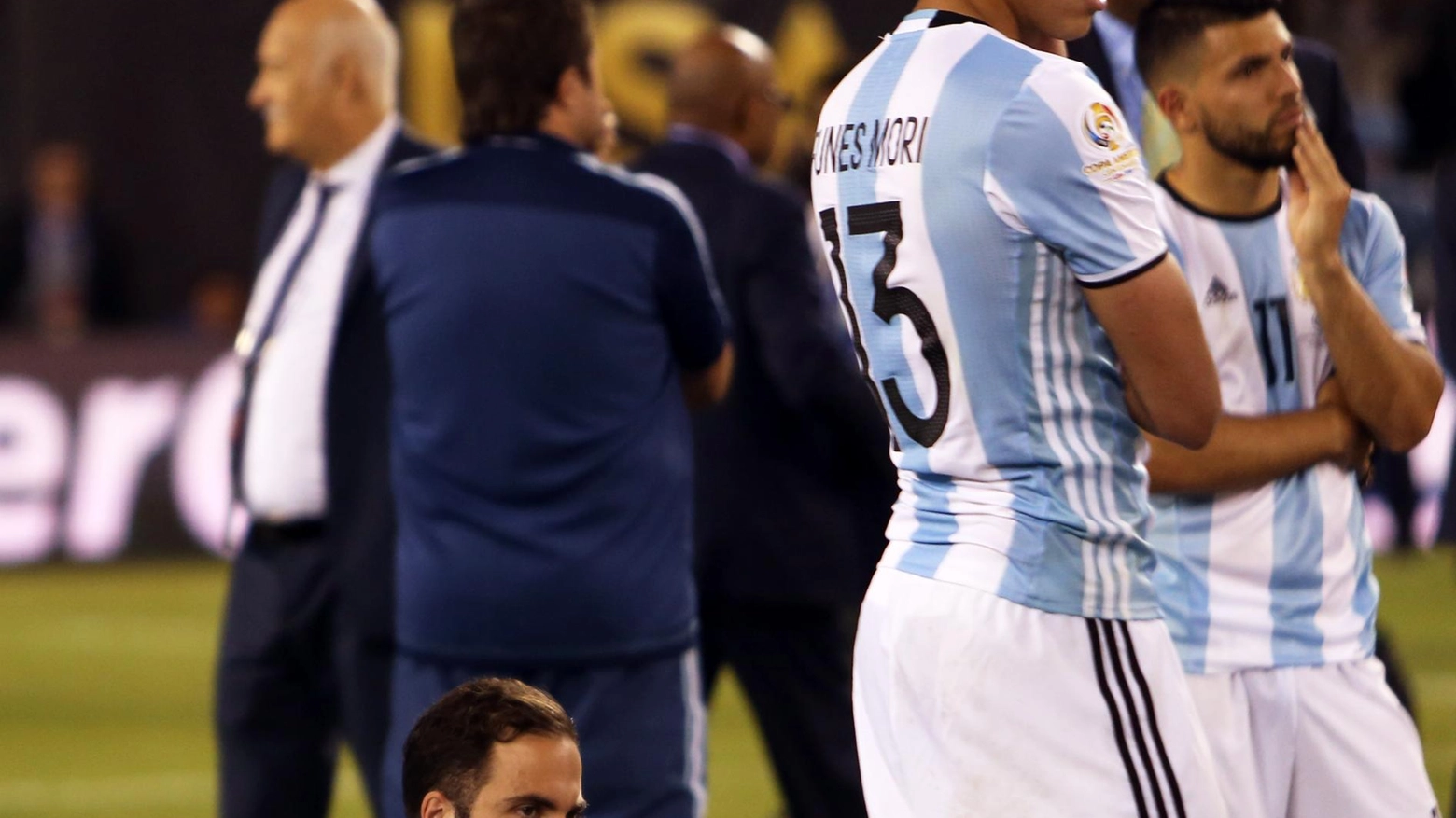 La delusione di Higuain dopo la sconfitta in Copa America