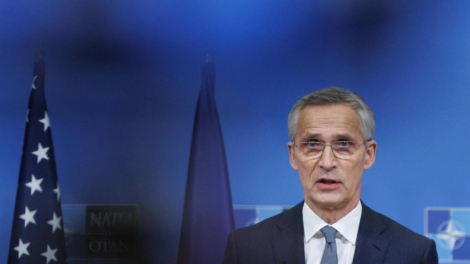 Stoltenberg, 'Nato si prepari a confronto decennale con Mosca'