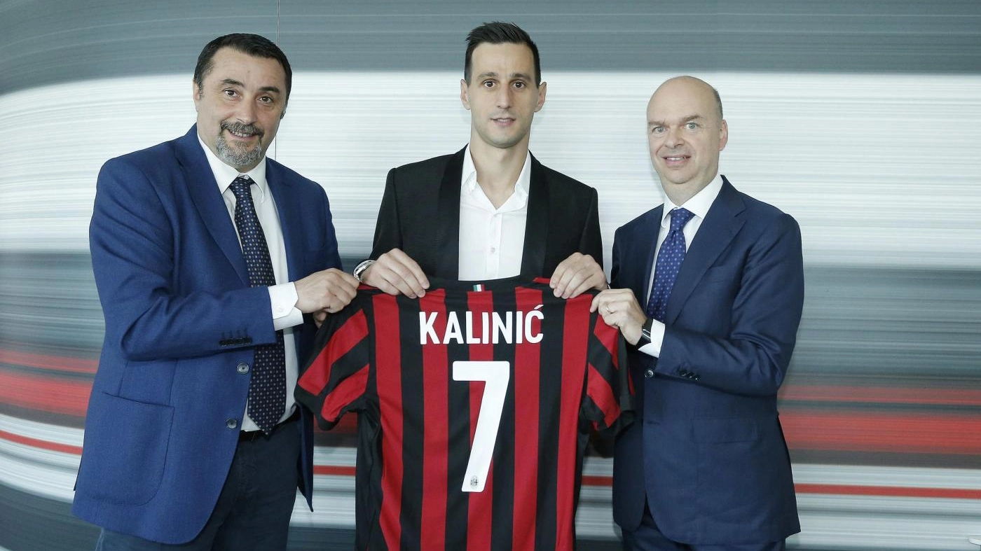 Kalinic presentato dal Milan