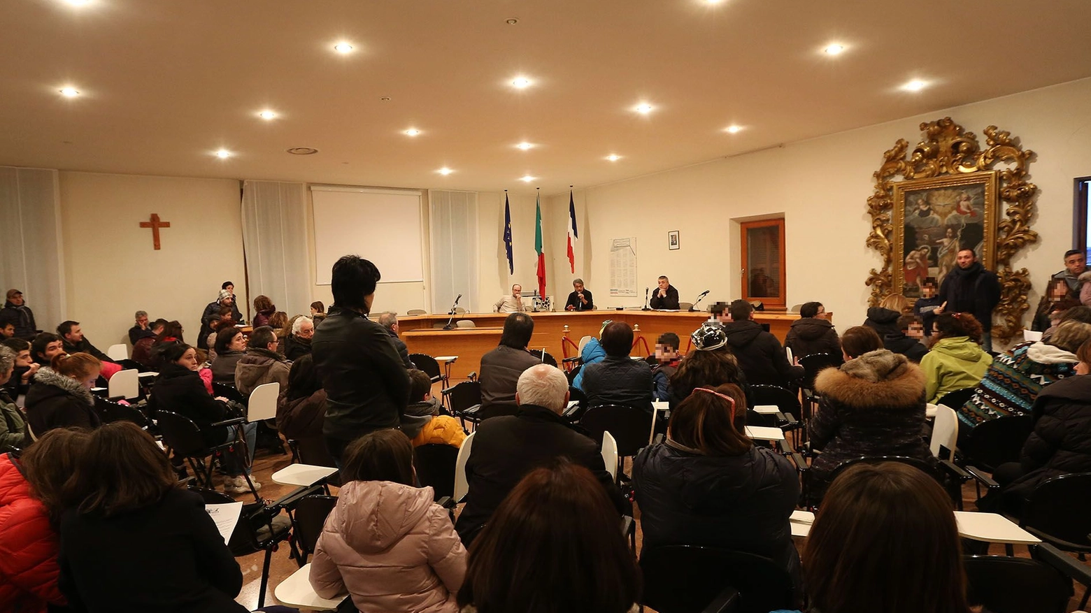 L'assemblea a Orciano per spiegare la procedura di profilassi (Fotoprint)