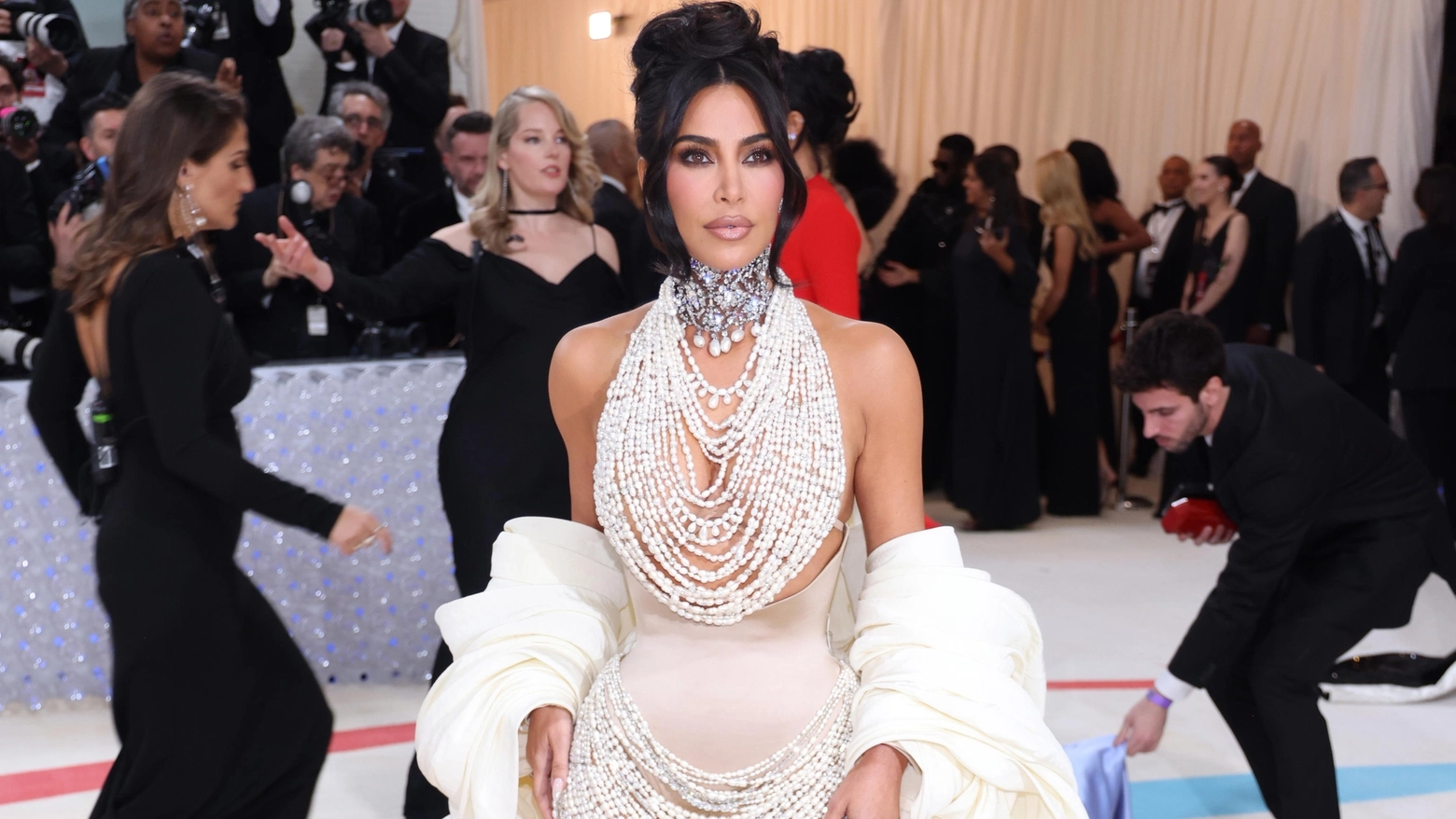 Il look di Kim Kardashian al Met Gala 2023