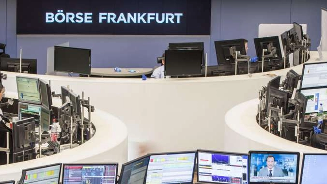 Borsa: Europa positiva,bene Francoforte