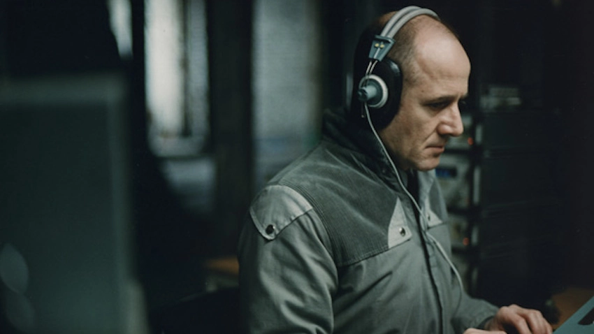 Ulrich Mühe nel ruolo del capitano della Stasi Gerd Wiesler nel film 'Le vite degli altri'