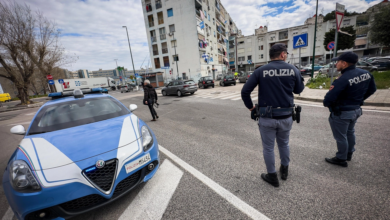 Il luogo nel quartiere Ponticelli a Napoli dove è stato ucciso un 59enne mentre era a bordo del proprio scooter