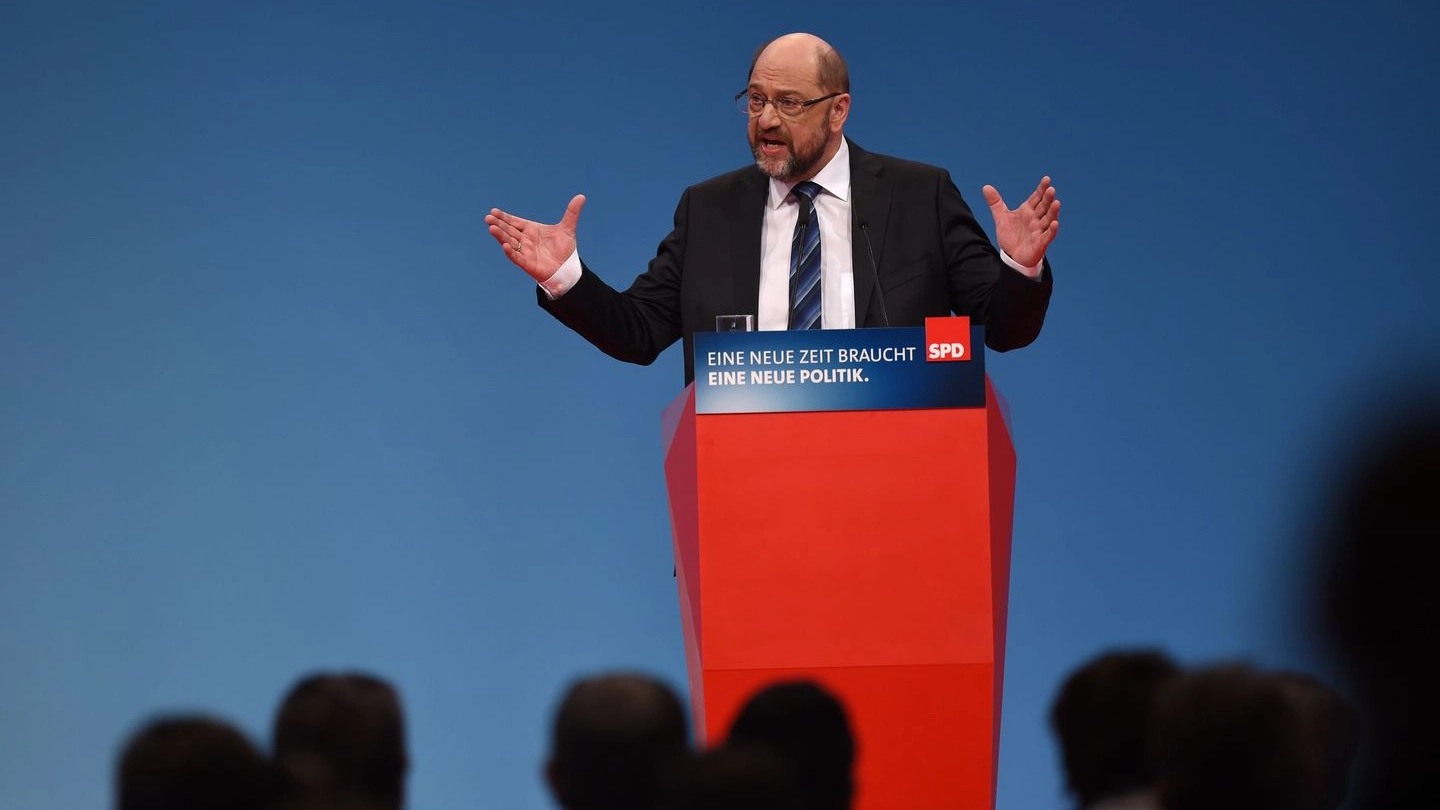 Martin Schulz al congresso straordinario Spd (Lapresse)