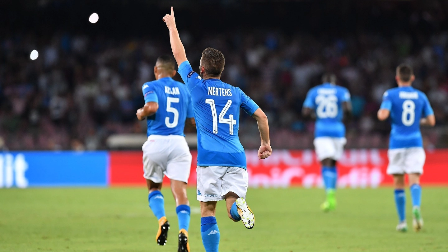 Napoli-Nizza, gol di Mertens (LaPresse)