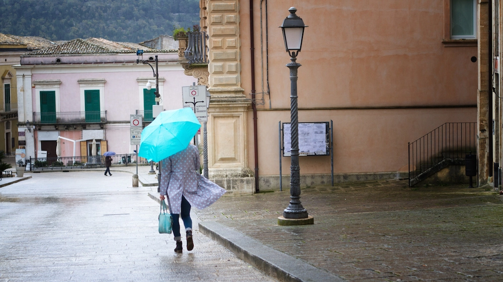 Previsioni meteo venerdì 12 aprile: pioggia e instabilità su tutta l'Italia