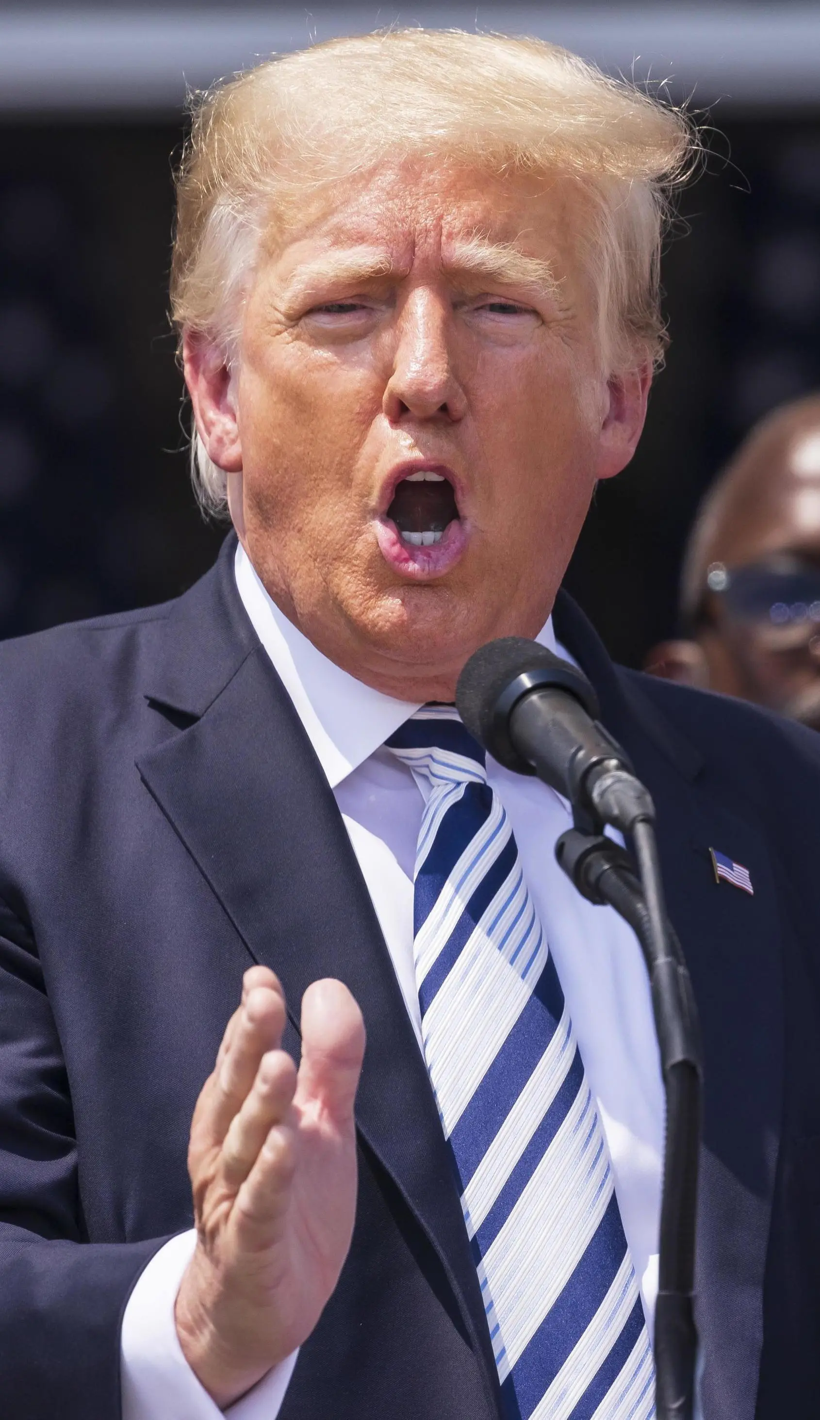 A processo per frode fiscale: Trump Organization colpevole Duro colpo al tycoon in vista del voto