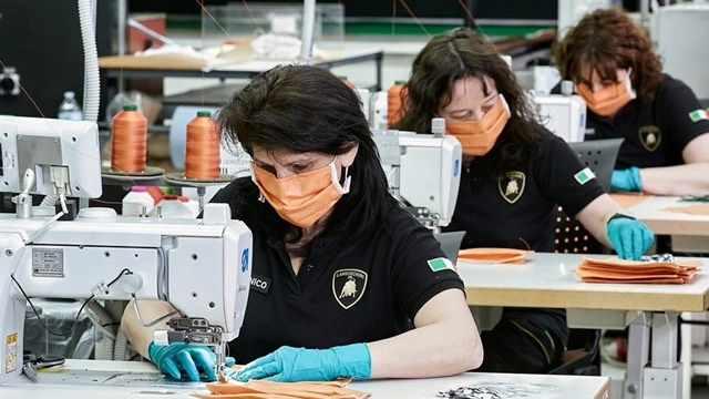 La produzione di mascherine in Lamborghini