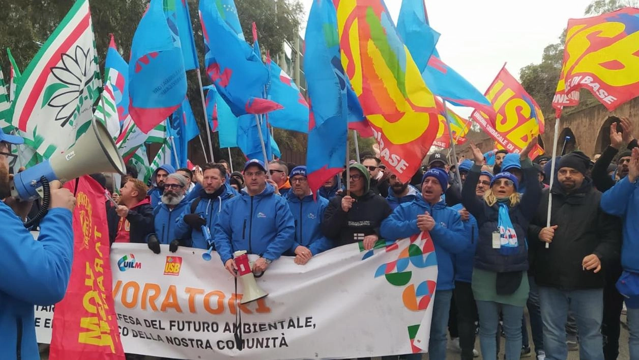 Ex Ilva: sindacati, 'ci autoconvocheremo a Palazzo Chigi'