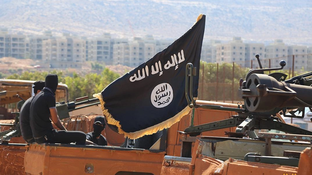 Foto dei miliziani dell'Isis (Ansa)