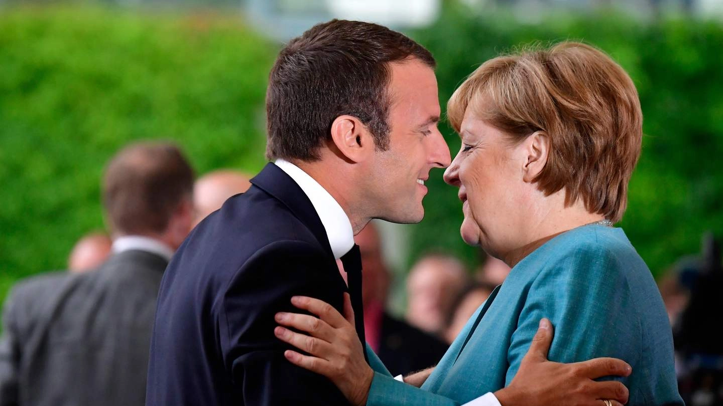 Angela Merkel ed Emmanuel Macron (Afp)
