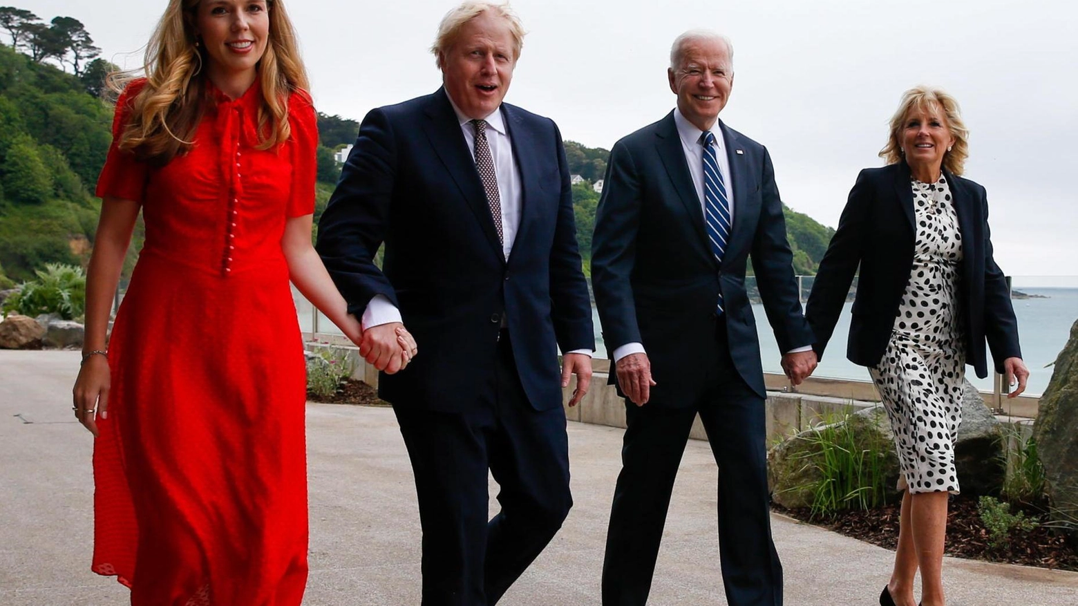Da sinistra: Carrie. Johnson, 33 anni, Boris Johnson, 56, Joe Biden, 78, e Jill Biden, 70
