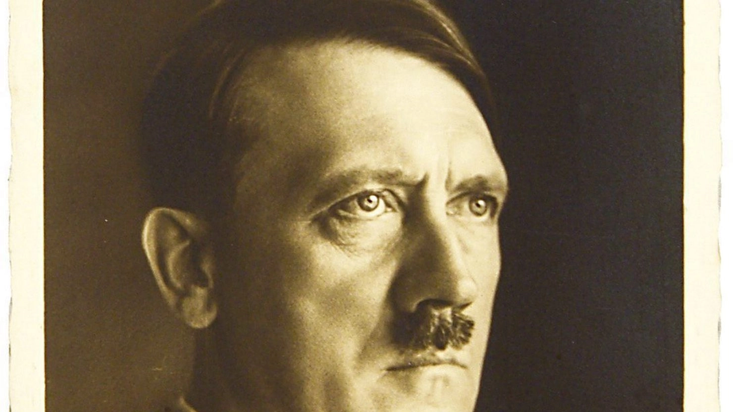 Adolf Hitler (Ansa)