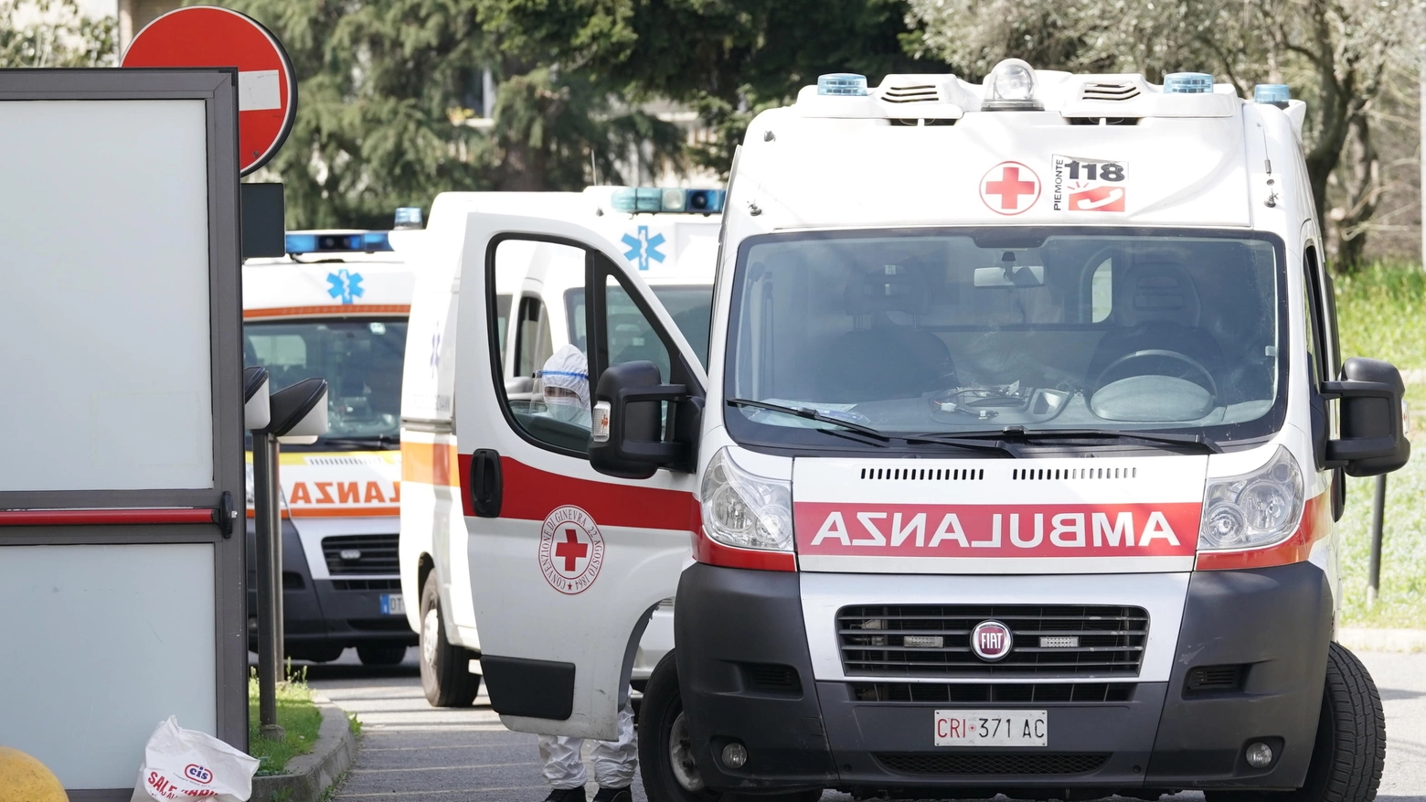 Ambulanza (foto d'archivio)