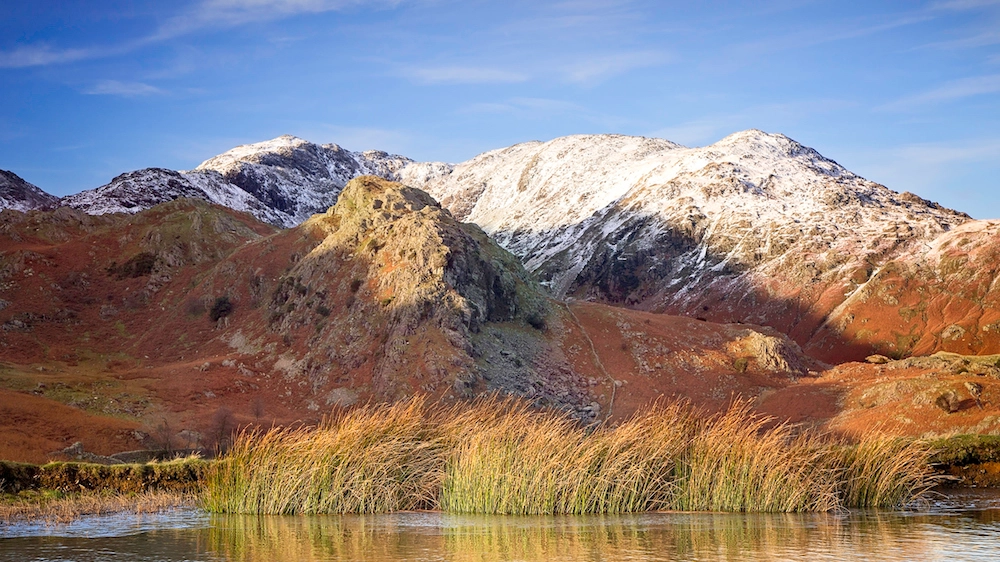 La montagna del Lake District che scala Sion Jair - foto fiftythreenorth istock