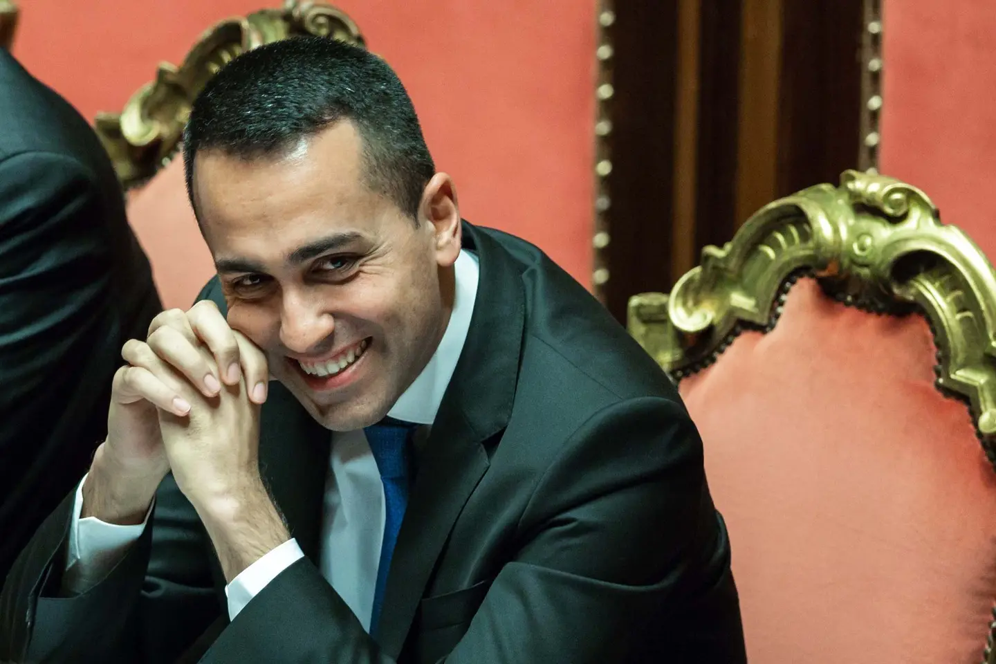 Reddito di cittadinanza, spesa vincolata: solo negozi italiani
