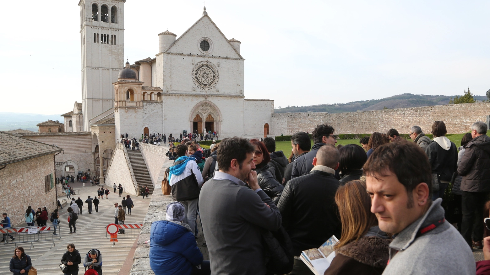 La basilica di San Francesco ad Assisi (Crocchioni)