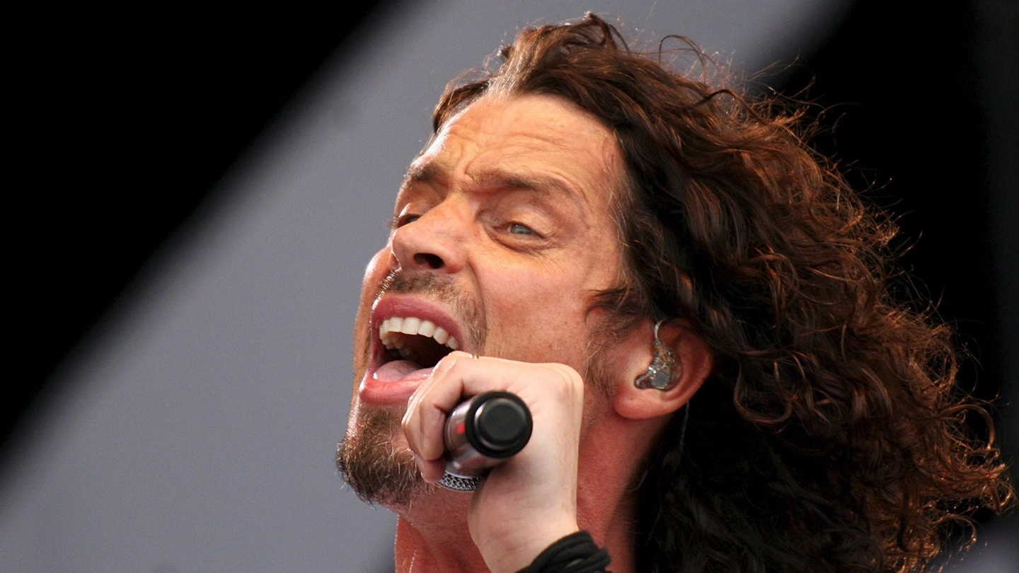 Chris Cornell è morto suicida in un albergo di Detroit dopo un concerto (Ansa)