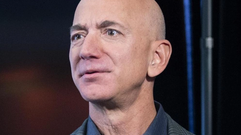 Jeff Bezos, 57 anni, è presidente e fondatore di Amazon