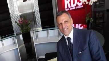 Eduardo Montefusco, 70 anni ad agosto, patron di Radio Dimensione Suono