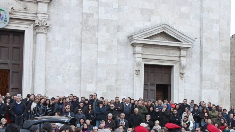 San Benedetto, il funerale di Capriotti (Foto Sgattoni)