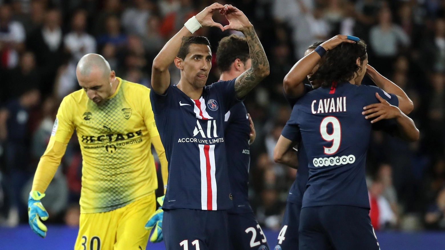 Niente ritorno in campo in Ligue 1 per il Psg e le altre squadre francesi