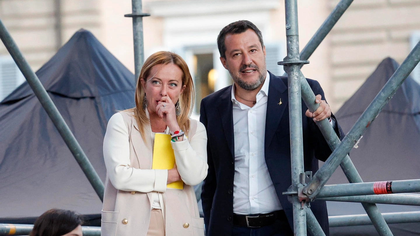 La premier Giorgia Meloni con il vicepremier Matteo Salvini