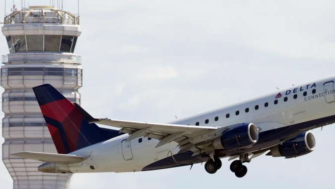 Alitalia: Delta, continuiamo monitorare