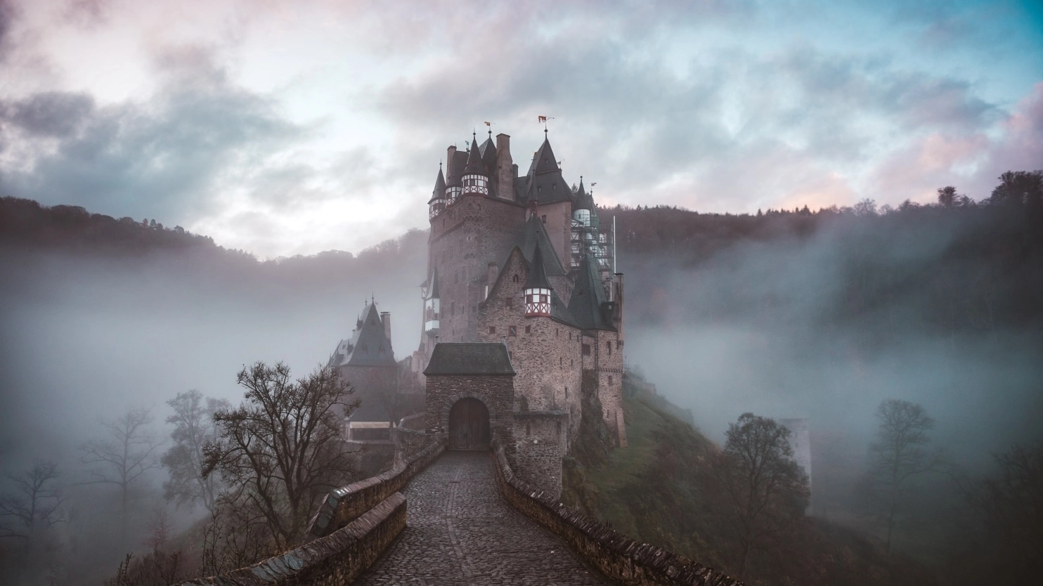 Castello di Eltz a Wierschem in Germania, foto di Cederic Vandenberghe