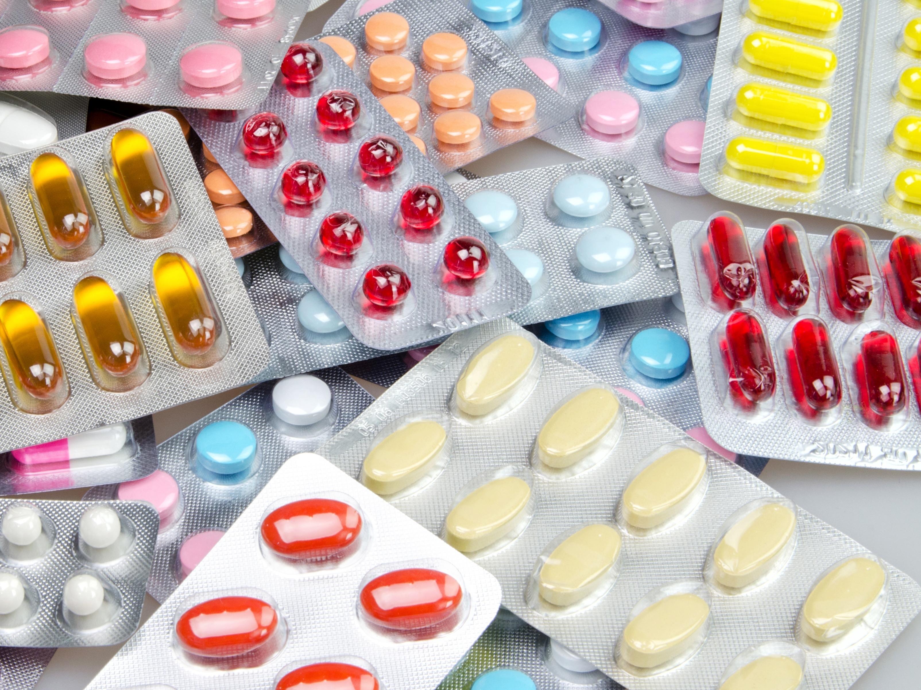 Remédios que faltam na Itália, em abril salvam três mil remédios em perigo: aqui estão os remédios