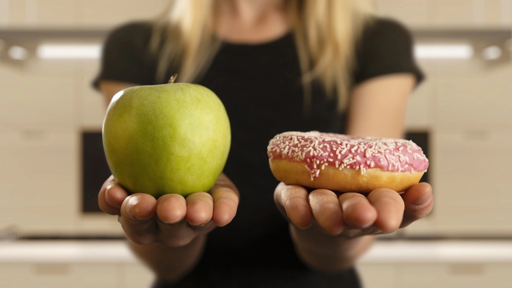 La nostra dieta cambia in base a cosa mangiano i nostri amici social
