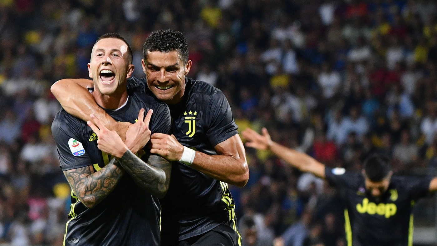 Bernardeschi e Ronaldo, gli uomini decisivi per la Juventus a Frosinone