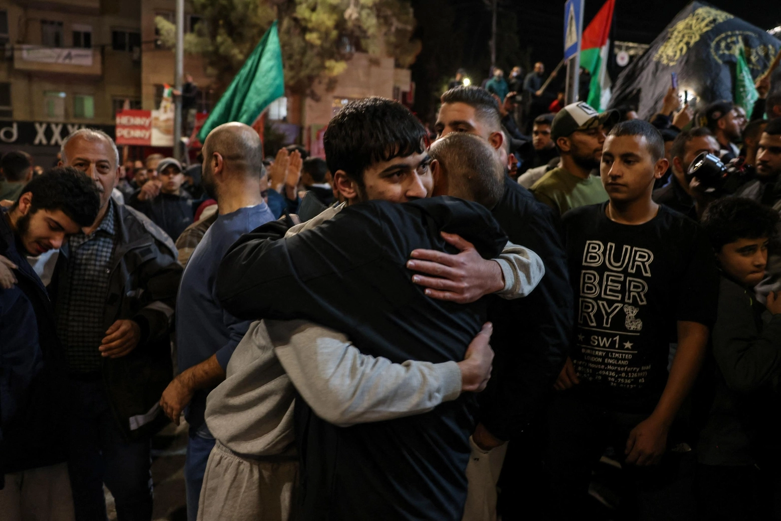Un prigioniero palestinese liberato da Israele (Ansa)
