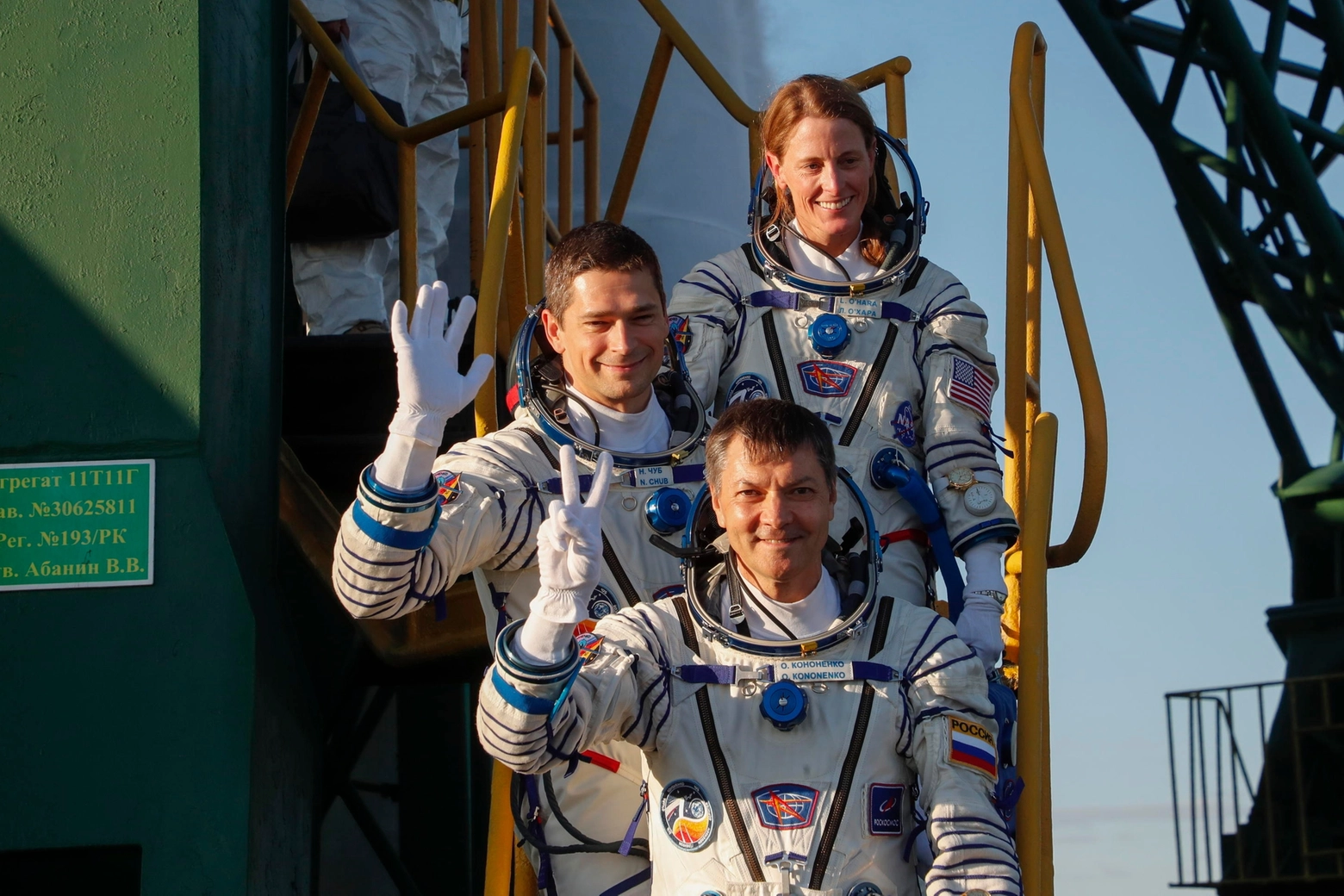 I cosmonauti russi Oleg Kononenko e Nikolai Tchoub e l'astronauta statunitense Loral O'HaraLeur