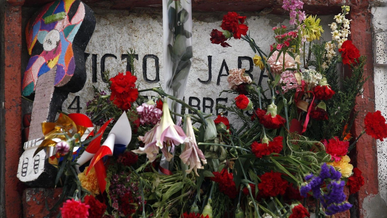 Cile: suicida generale della dittatura condannato nel caso Jara