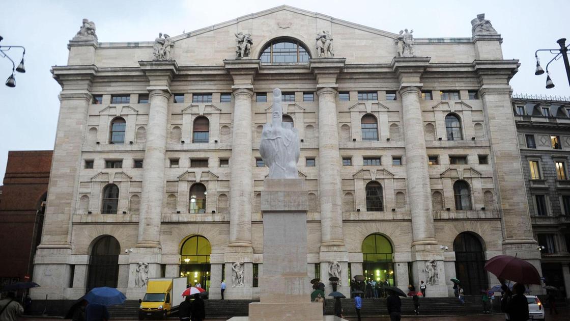 Borsa: Milano prosegue positiva (+1,1%), in volo Tenaris e Banco